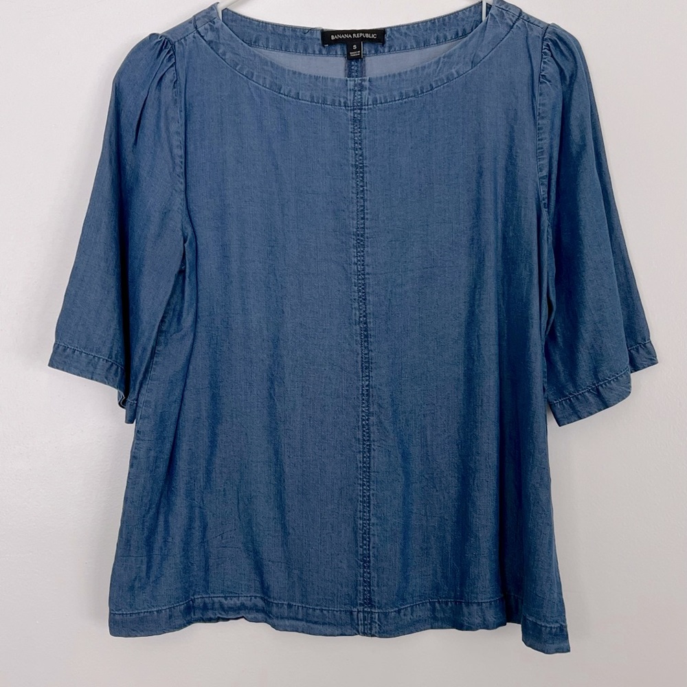 Banana Republic chambray top
